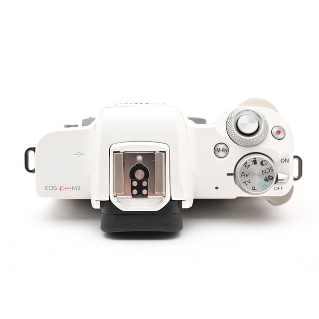 EOS Kiss M2 ダブルズームキット "ホワイト"