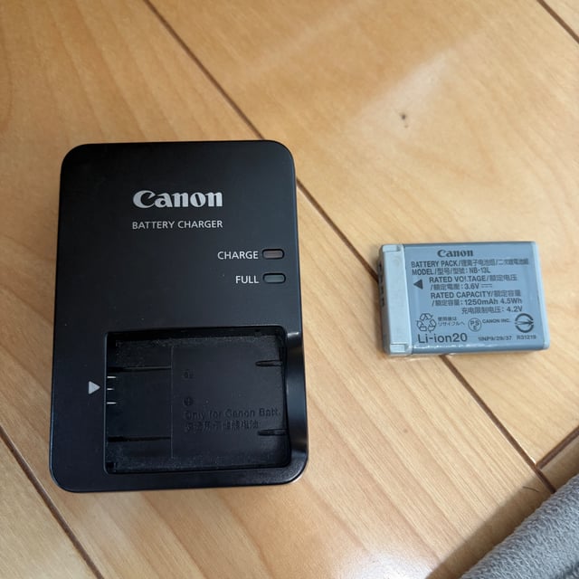 PowerShot SX740 HS "ブラック"