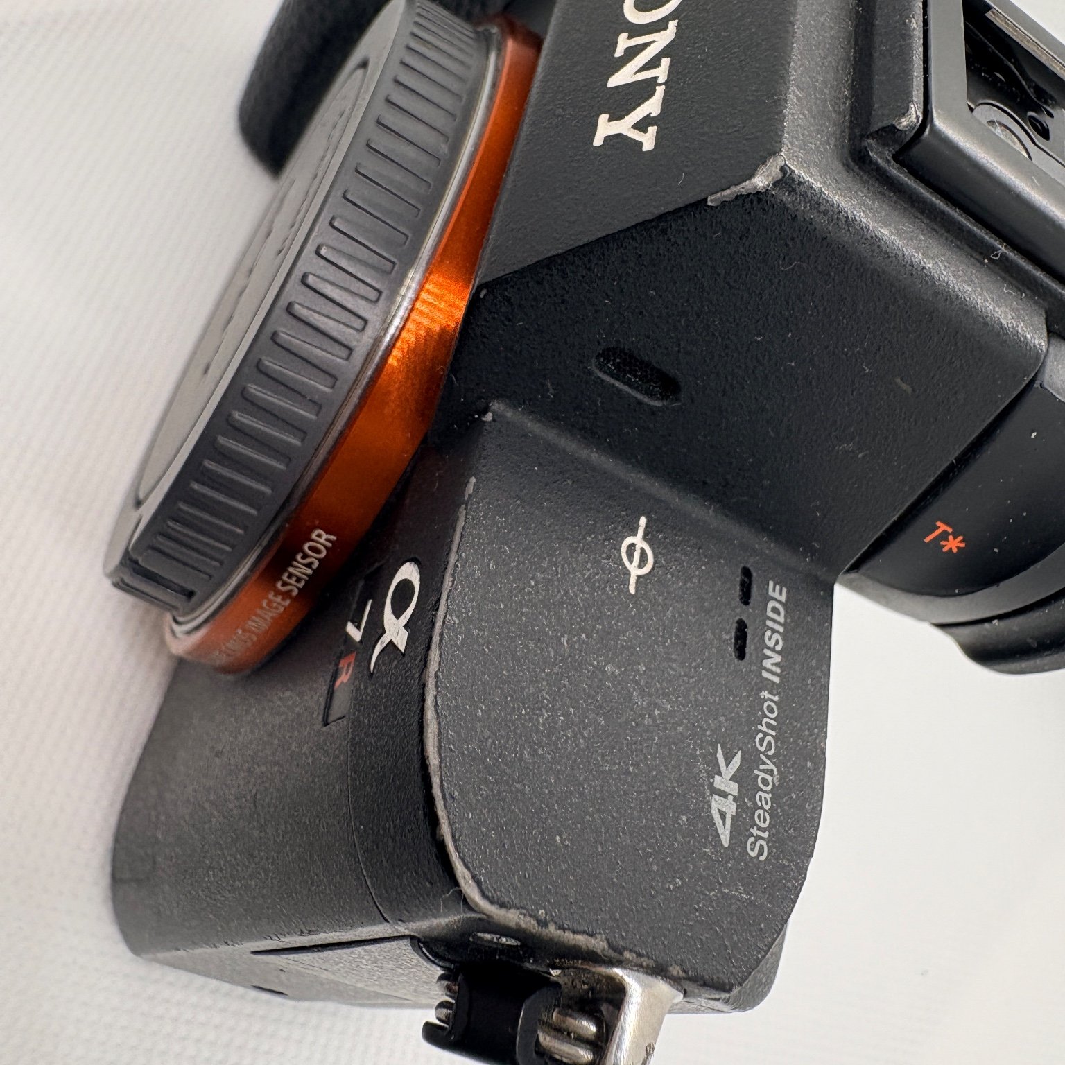 SONY α7R II ILCE-7RM2 ボディの中古 (訳あり)・¥50,000・シャッター