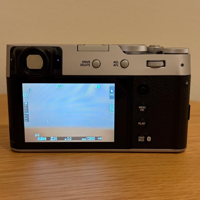 X100VI "シルバー"