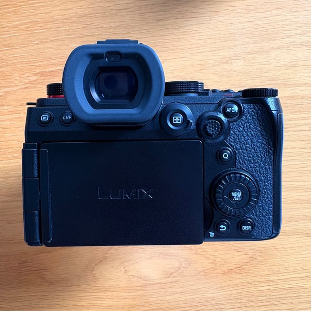 LUMIX S5 IIX(DC-S5M2X) ボディ
