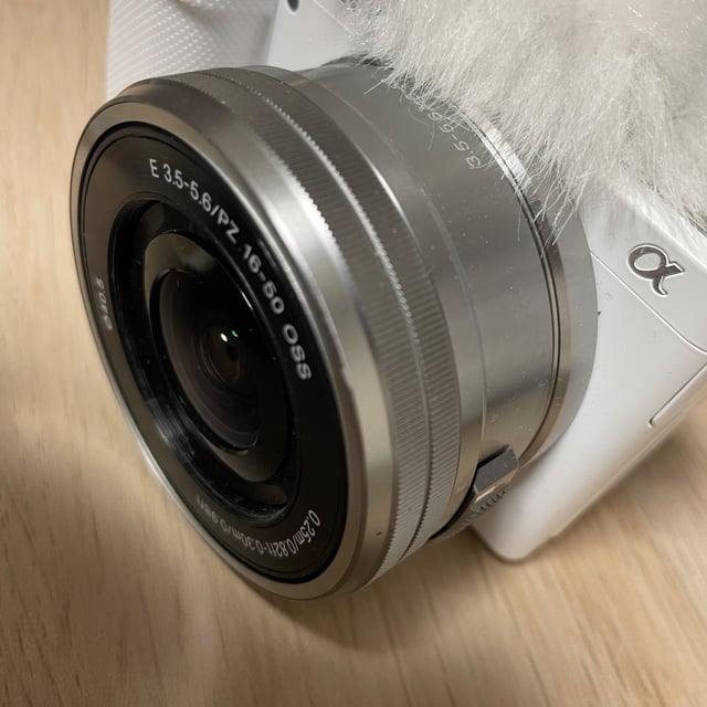 VLOGCAM ZV-E10L パワーズームレンズキット "ホワイト"