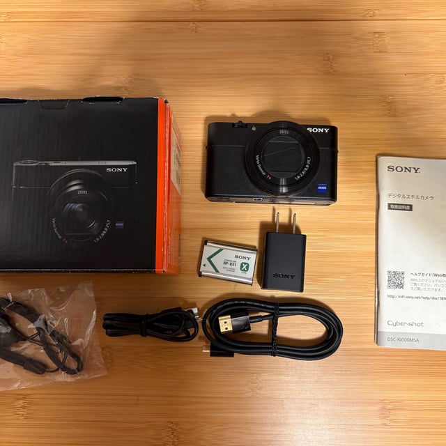 サイバーショット RX100 VA(DSC-RX100M5A)