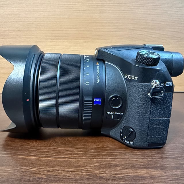 サイバーショット RX10 IV(DSC-RX10M4)