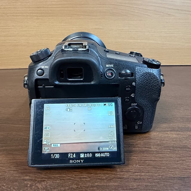 サイバーショット RX10 IV(DSC-RX10M4)