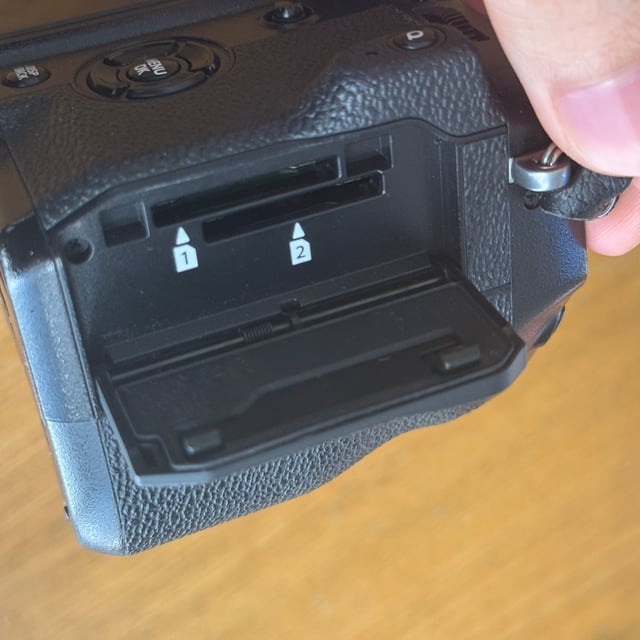 X-H1 ボディ
