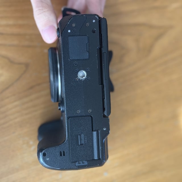 X-H1 ボディ