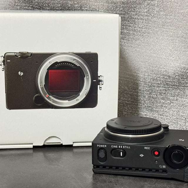 SIGMA fp L ボディ