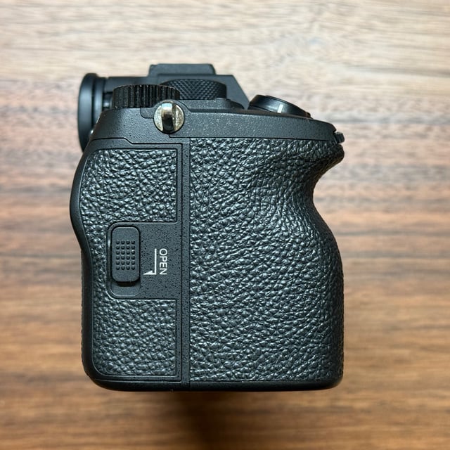 α7 IV ILCE-7M4 ボディ